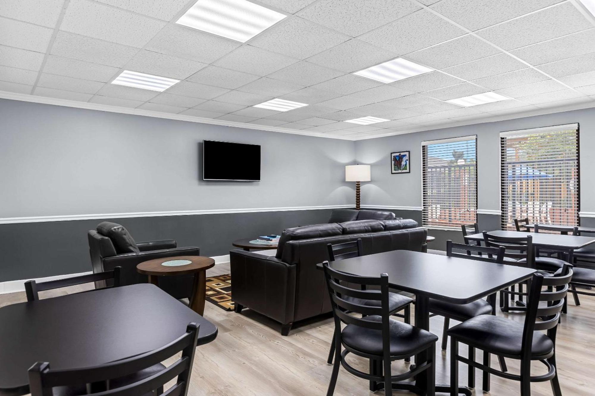 Quality Inn Port Wentworth Savannah North Bagian luar foto
