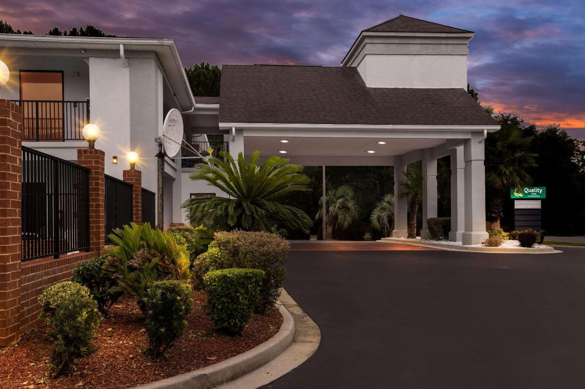 Quality Inn Port Wentworth Savannah North Bagian luar foto