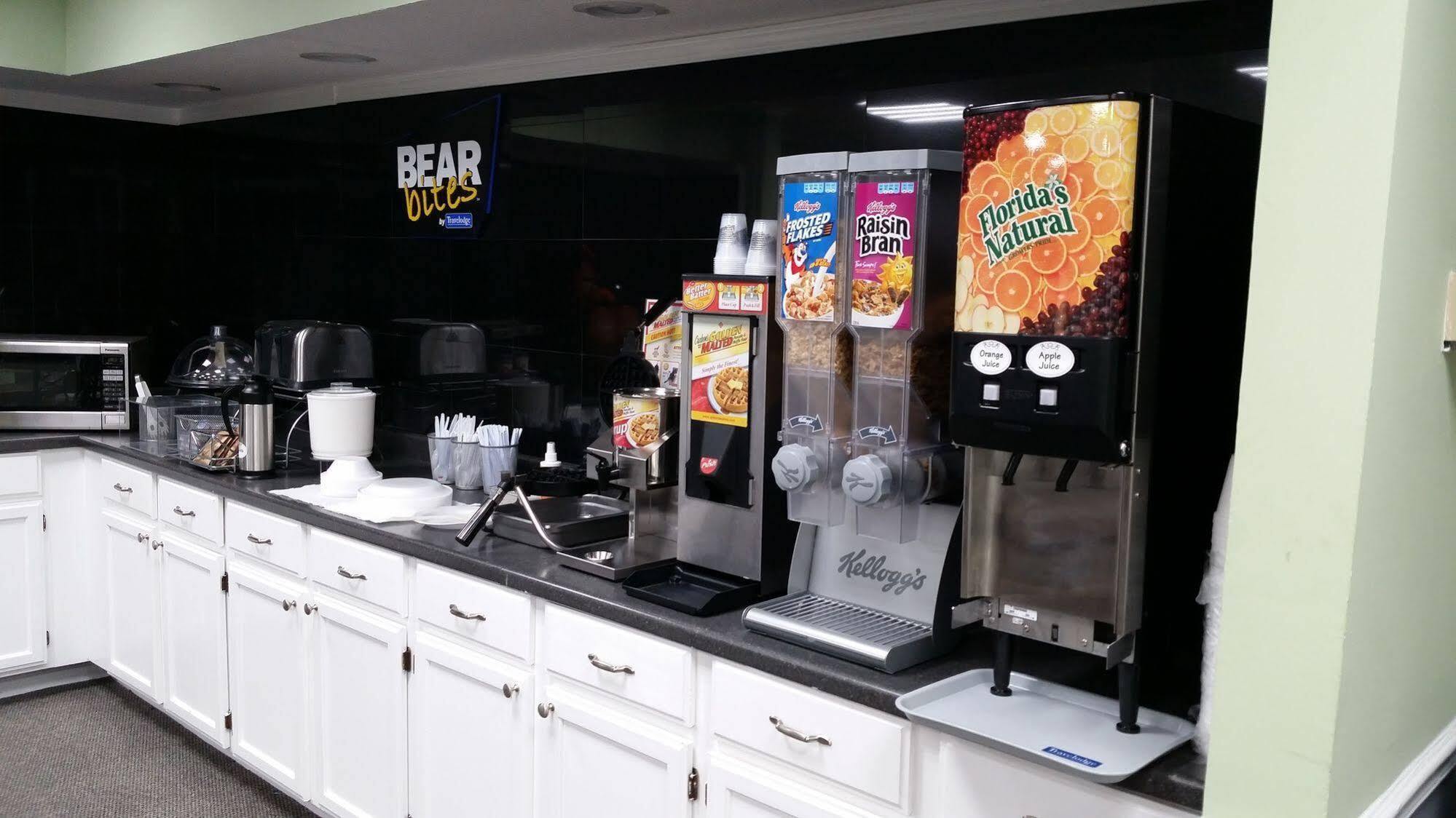 Quality Inn Port Wentworth Savannah North Bagian luar foto
